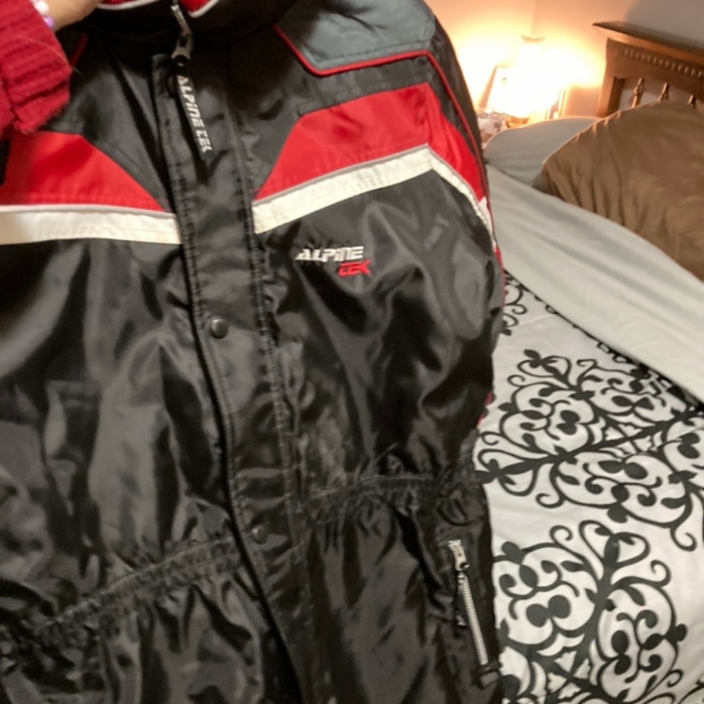Men’s snow suit